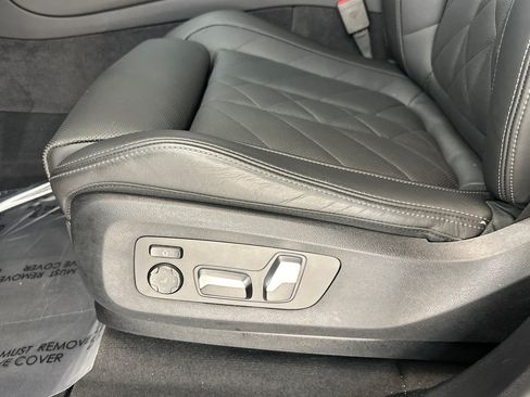 Used 2026 BMW X5 sDrive40i RWD image 14