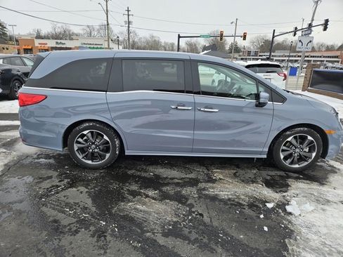 Used 2024 Honda Odyssey Elite image 8