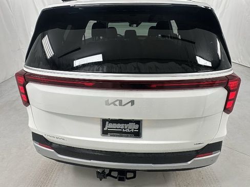 New 2026 Kia Carnival EX FWD image 4