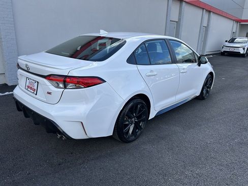 Used 2024 Toyota Corolla SE image 5