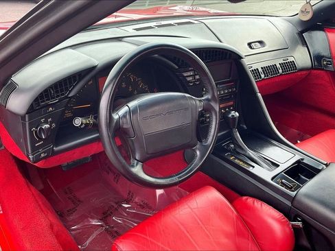 Used 1992 Chevrolet Corvette Base image 18