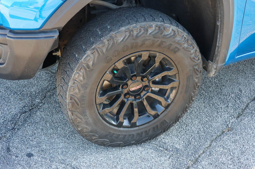 Used 2023 GMC Sierra 1500 AT4X AWD/4WD image 7
