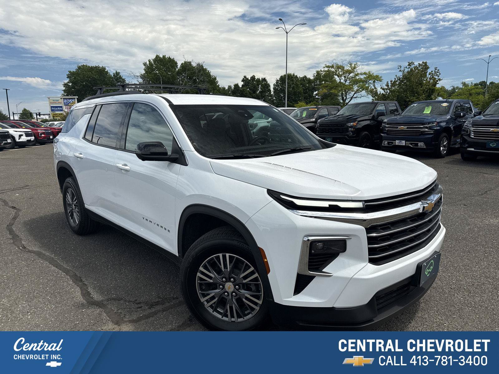 Certified 2024 Chevrolet Traverse LT AWD/4WD image 1