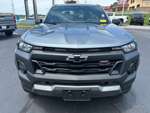 Used 2024 Chevrolet Colorado Trail Boss AWD/4WD image 2