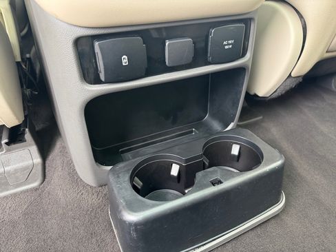 Used 2018 Lincoln Navigator Reserve w/ Technology Package image 45