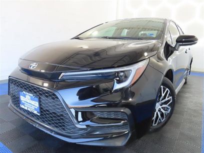 Used 2025 Toyota Corolla SE