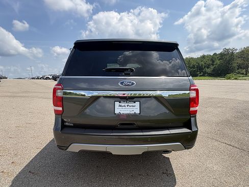 Used 2021 Ford Expedition XLT AWD/4WD image 4
