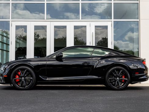 Used 2023 Bentley Continental GT V8 AWD/4WD image 20