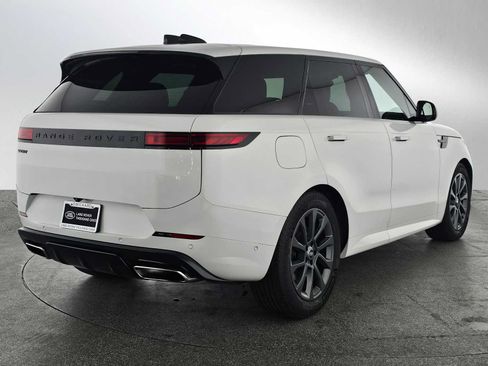 Used 2024 Land Rover Range Rover Sport Dynamic SE AWD/4WD image 5