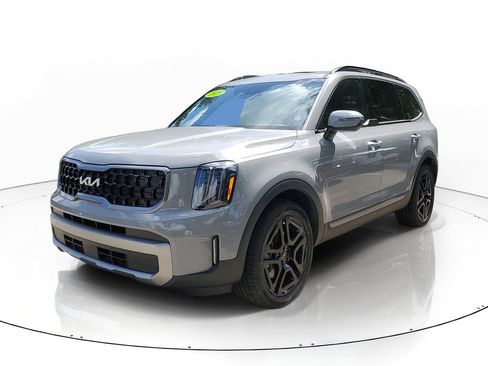 Certified 2023 Kia Telluride EX X-Line AWD/4WD image 3