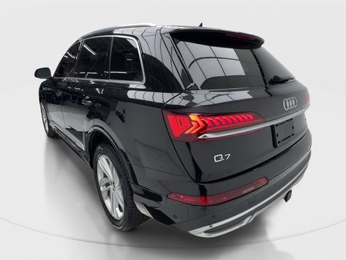 Used 2023 Audi Q7 2.0T Premium w/ Convenience Package AWD/4WD image 10