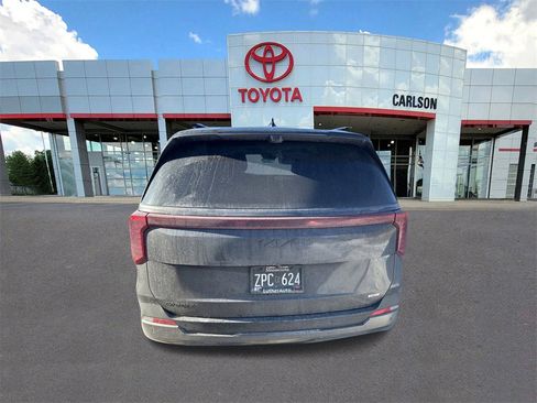 Used 2026 Kia Carnival SX Prestige image 5