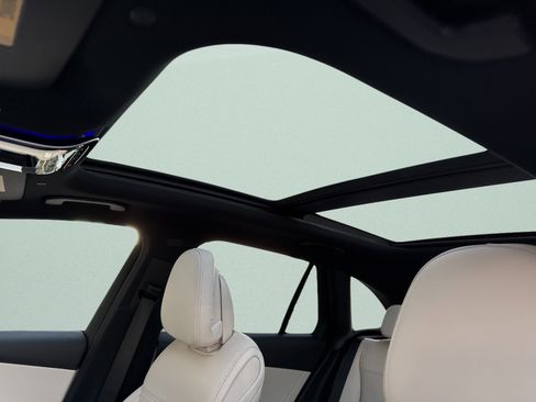 Certified 2026 Mercedes-Benz GLC 300 image 19