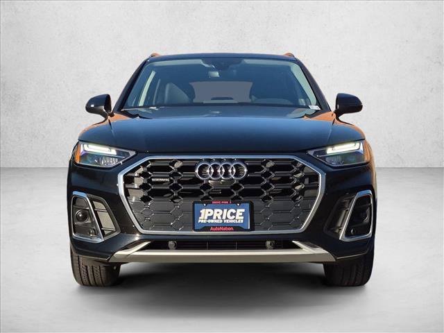 Used 2023 Audi Q5 2.0T Premium Plus w/ Premium Plus Package AWD/4WD image 2