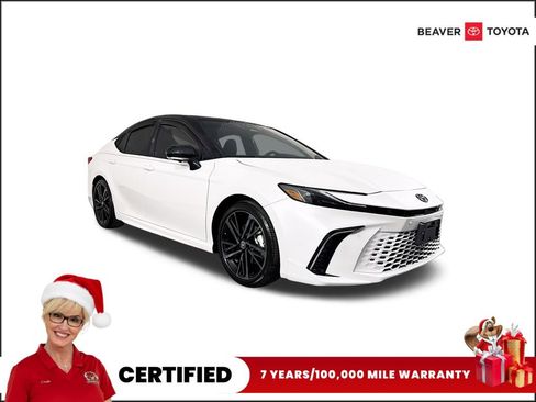 Used 2025 Toyota Camry XSE image 1