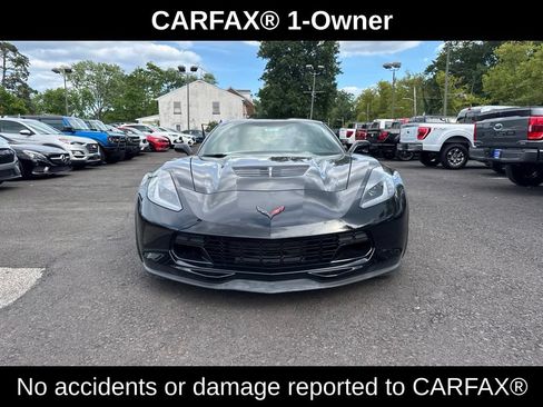 Used 2015 Chevrolet Corvette Z06 RWD image 2