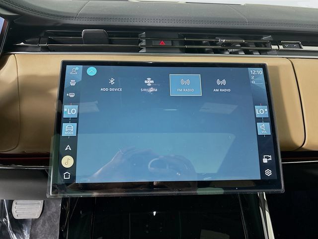 New 2026 Land Rover Range Rover Sport SE AWD/4WD image 15