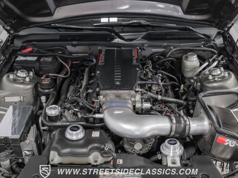 Used 2005 Ford Mustang GT image 3