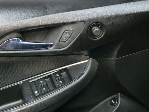 Used 2018 Chevrolet Cruze LT w/ RS Package image 15