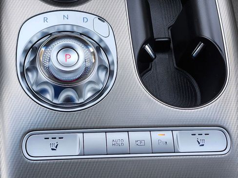 Used 2025 Genesis GV60 Advanced image 29