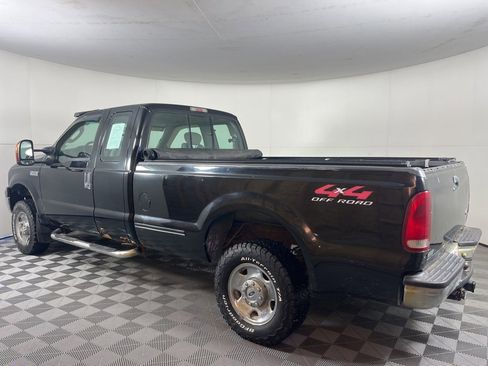 Used 2006 Ford F250 XLT image 7