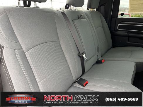 Used 2024 RAM 3500 Big Horn image 23