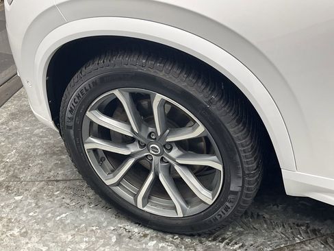 Used 2019 Volvo XC90 T5 Momentum w/ Advanced Package image 35