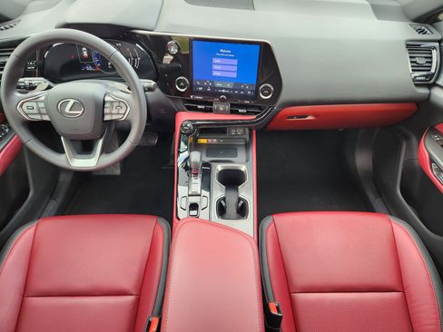 Used 2024 Lexus NX 250 FWD image 34