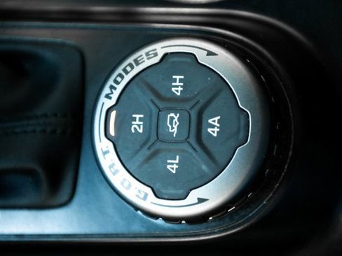 Used 2021 Ford Bronco First Edition AWD/4WD image 23