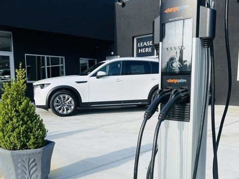 Certified 2024 MAZDA CX-30 AWD 2.5 S w/ Preferred Package image 37