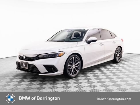 Used 2023 Honda Civic Touring image 1