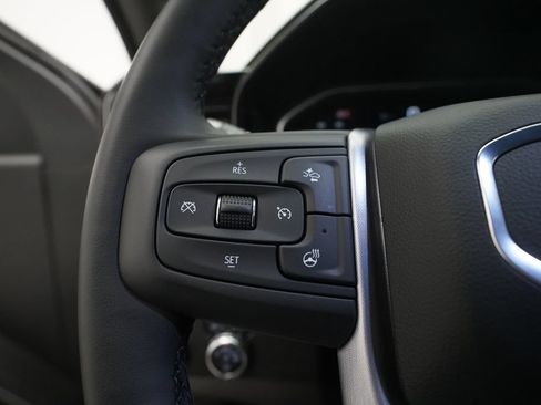 Used 2026 GMC Sierra 1500 Elevation AWD/4WD image 17
