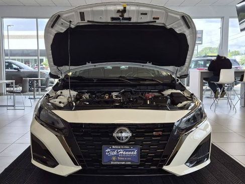 Certified 2025 Nissan Altima 2.5 SR AWD/4WD image 5