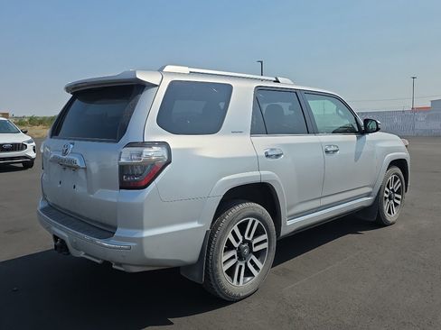 Used 2019 Toyota 4Runner Limited AWD/4WD image 8