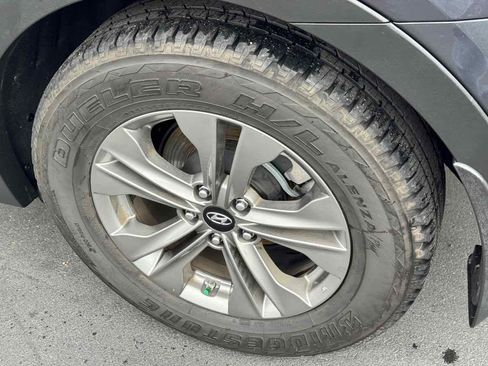 Used 2015 Hyundai Santa Fe Sport w/ Option Group 02 FWD image 23