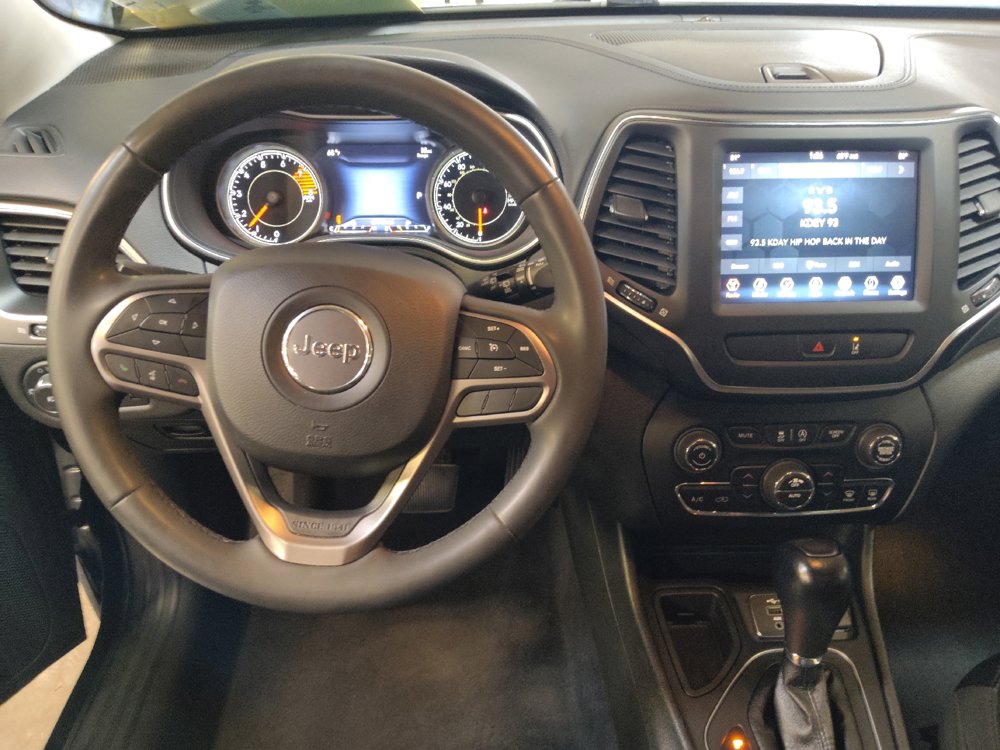 Used 2022 Jeep Cherokee Latitude Lux FWD image 22