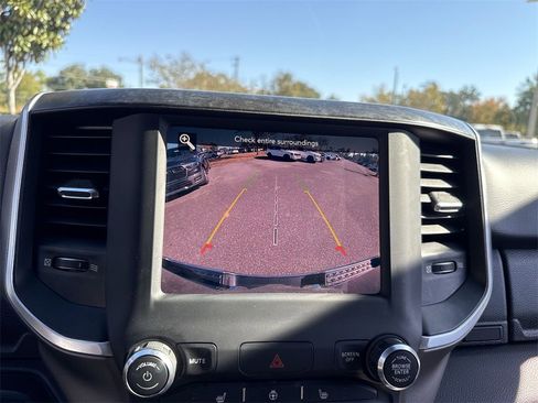 Used 2019 RAM 1500 Big Horn image 19