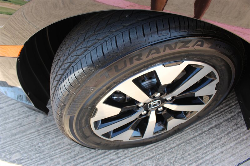 Used 2026 Honda Odyssey EX-L image 35