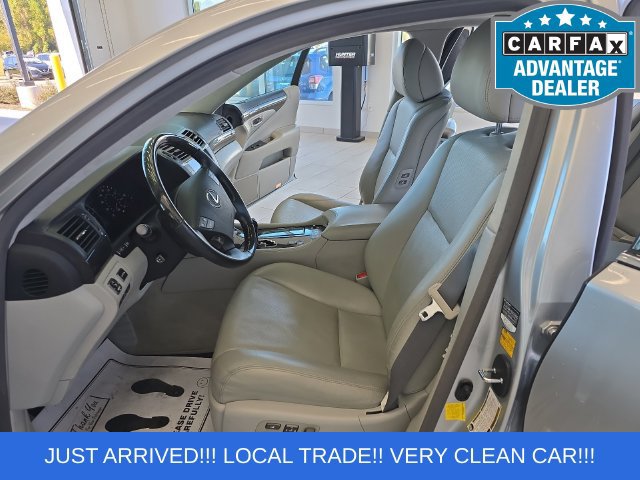 Used 2012 Lexus LS 460 L w/ Luxury Pkg RWD image 13