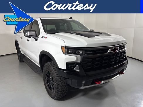 Used 2024 Chevrolet Silverado 1500 ZR2 w/ Technology Package image 1