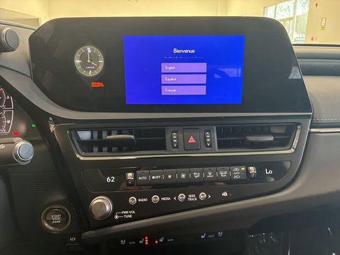 Certified 2024 Lexus ES 350 350 PREMIUM/CARPLAY/PARK AST/B w/ Premium Package image 25