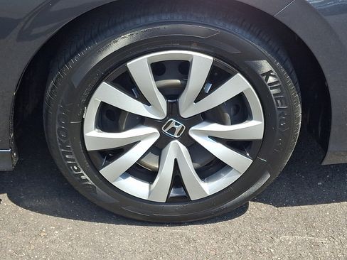 Used 2023 Honda Civic LX image 8