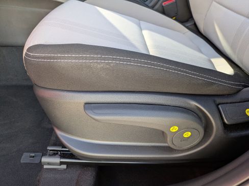 Certified 2026 Hyundai Venue SEL image 21