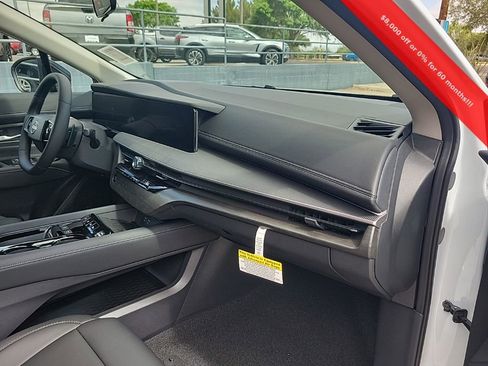 New 2025 Nissan Murano SV AWD/4WD image 39