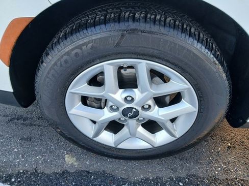 Certified 2025 Kia Soul S image 43