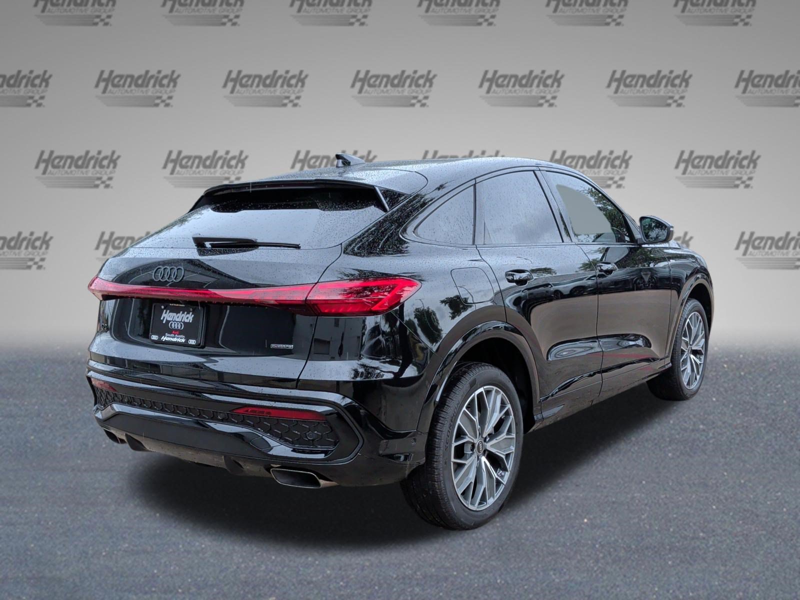 New 2026 Audi Q5 Premium Plus AWD/4WD image 9