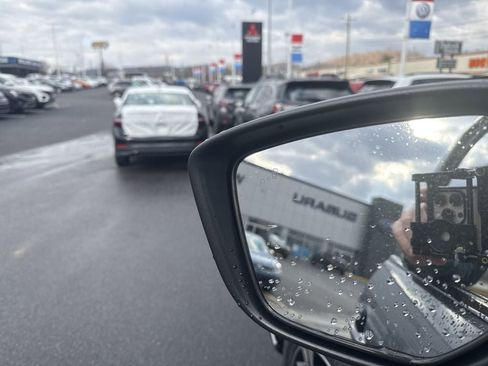 New 2025 Mitsubishi Eclipse Cross SEL image 22