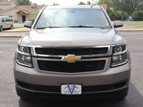 Used 2019 Chevrolet Suburban LT RWD image 12