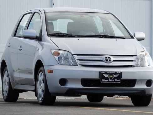 Used 2004 Scion xA FWD image 35