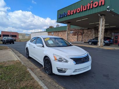 Used 2014 Nissan Altima 2.5 S w/ Display Audio Package